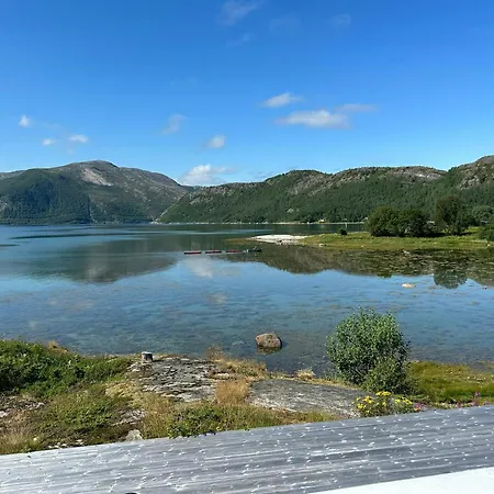 Seaside With Fjord Views In Skjerstad