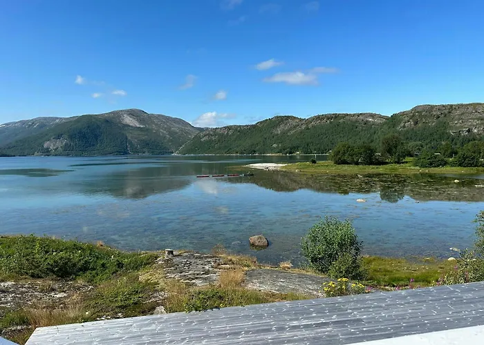 Seaside With Fjord Views In Skjerstad